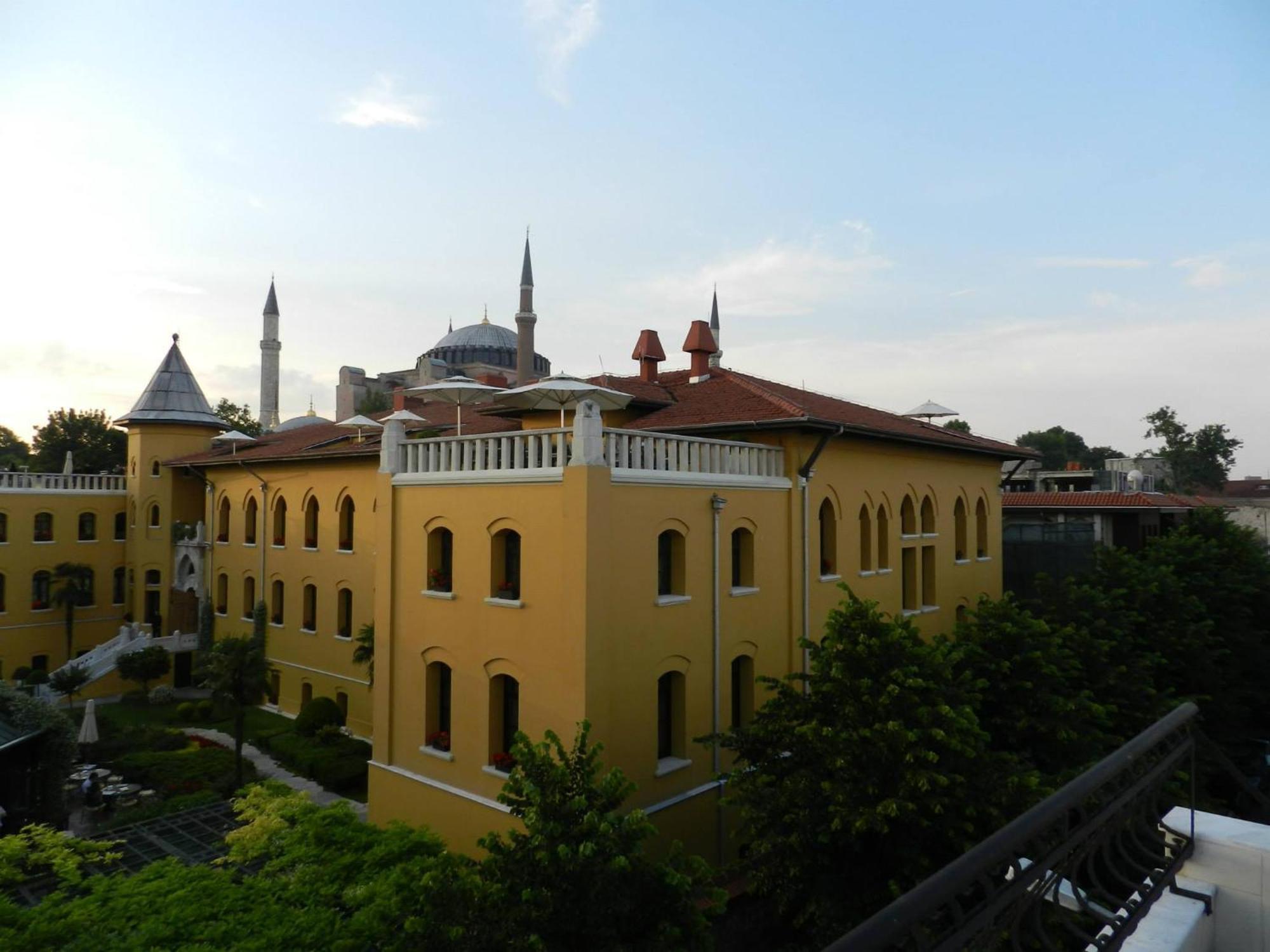 Guest House - Grandma's House Istambul Extérieur photo