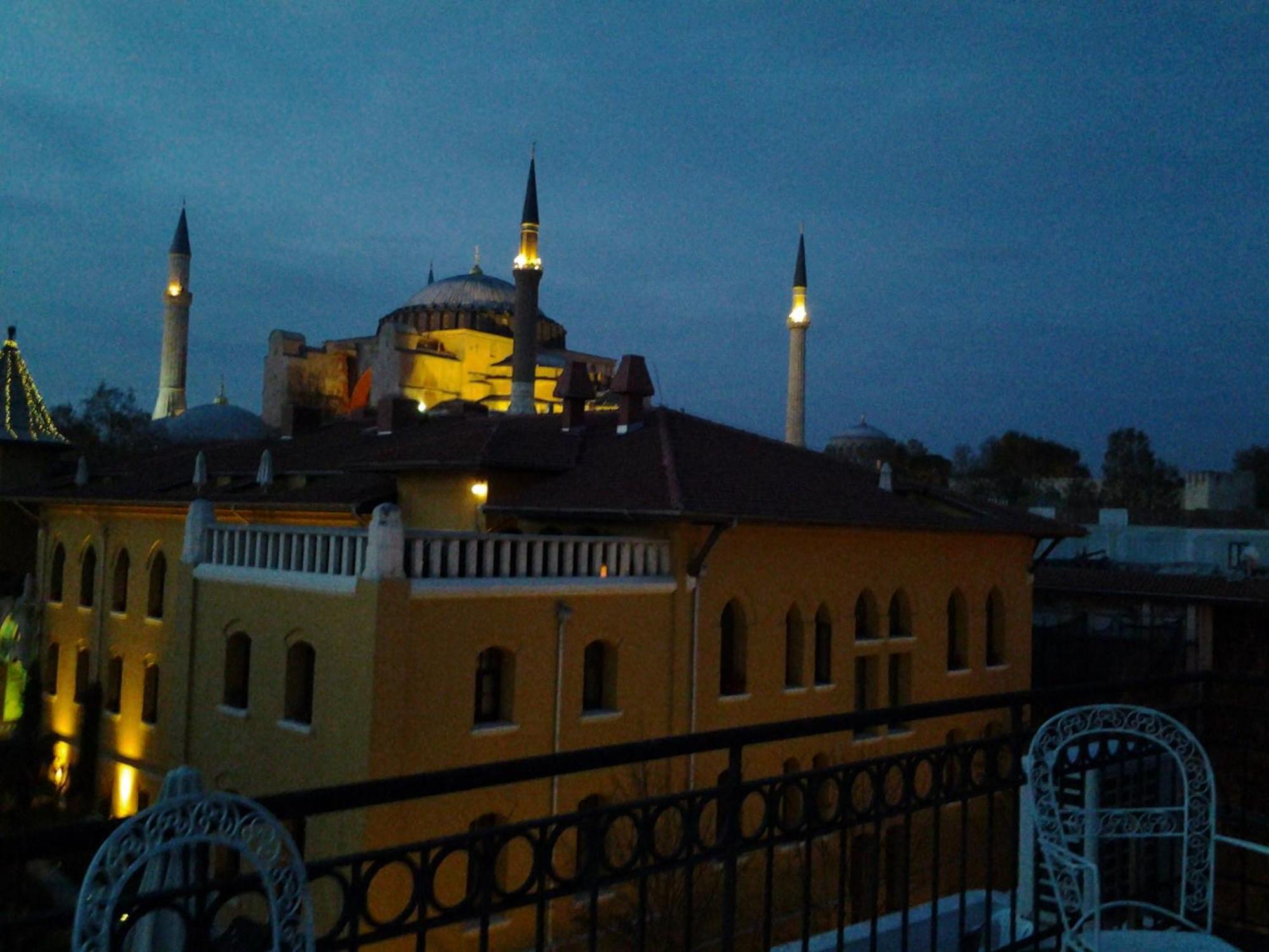 Guest House - Grandma's House Istambul Extérieur photo