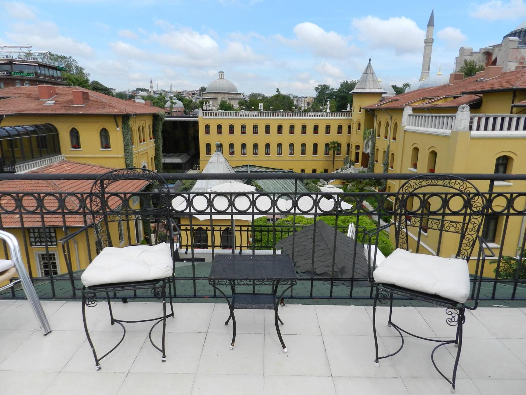 Guest House - Grandma's House Istambul Extérieur photo