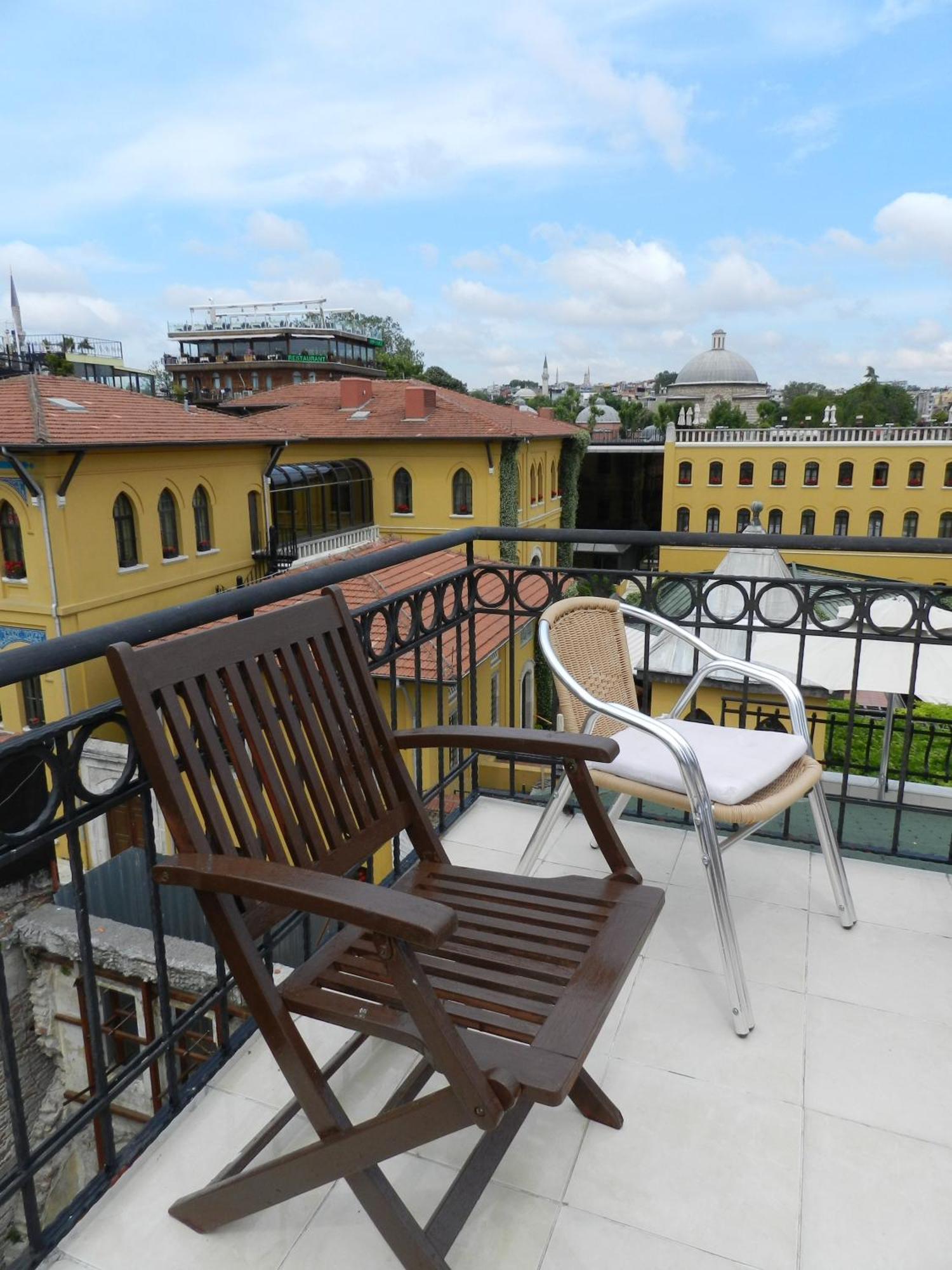 Guest House - Grandma's House Istambul Extérieur photo